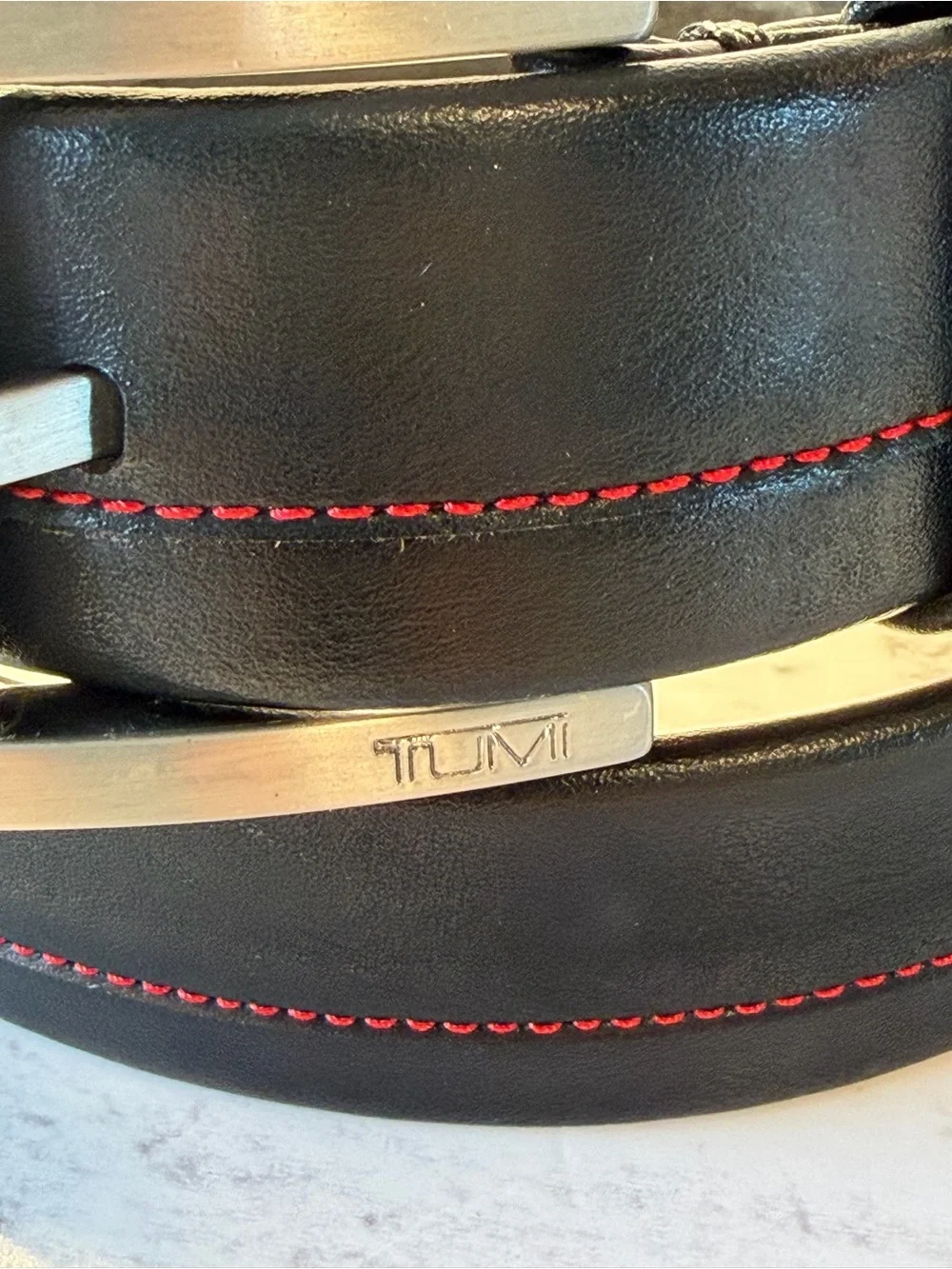 NWT TUMI Black Leather Ballistic Belt w/Red Trim Stitching Size 36 #09-9150-14